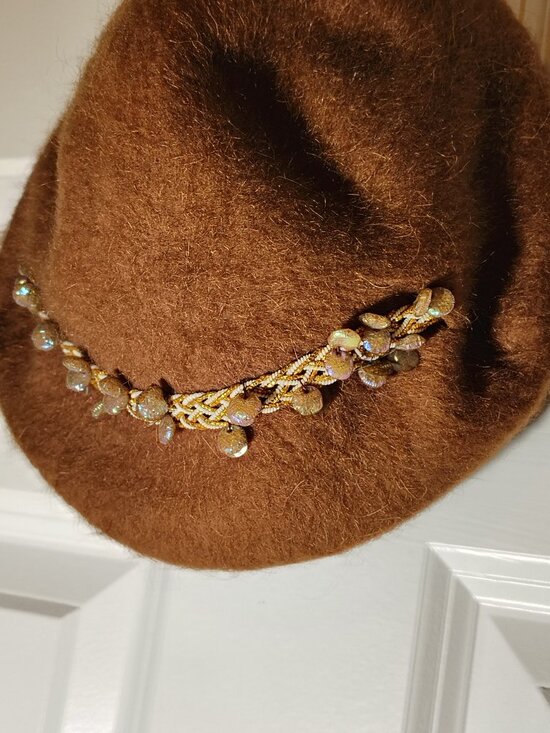 Vintage 1940s Wool Beret Merrimac Hat Corp Camel Brown Beaded Flapper Size 22.5